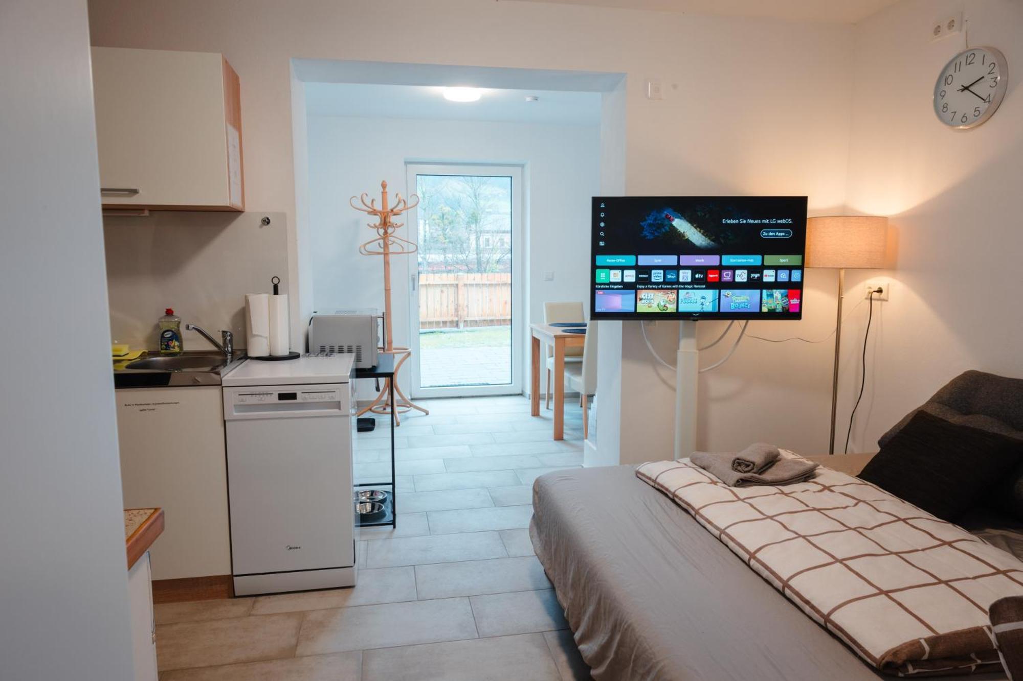 Mitzis Stubn Apartments - Bad Goisern - 24-Hour Self Check-In Экстерьер фото